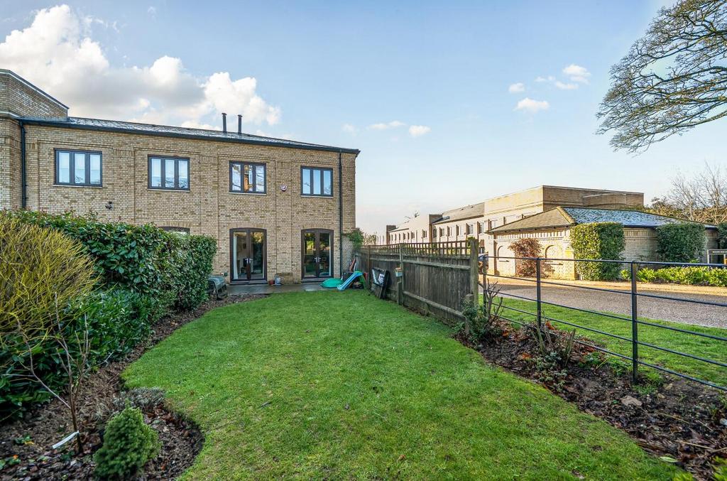 Davidson Frost-Wellings, DFW, Soane Square, Bentle
