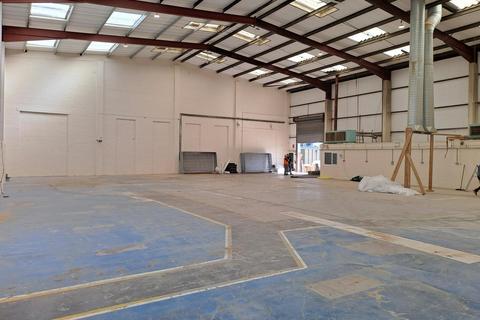 Warehouse to rent, Dunhams Ln Letchworth Garden City SG6 1WB