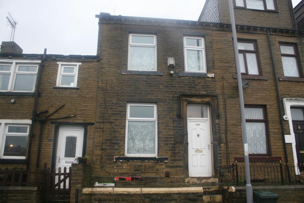 3 bed terraced house to rent Thornton Road, Girli