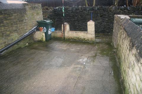 undefined, Girlington, Bradford BD8