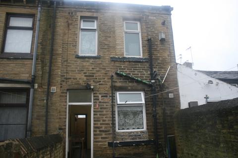 undefined, Girlington, Bradford BD8