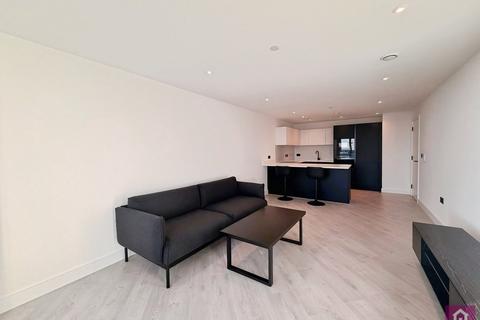 2 bedroom flat to rent, Vista River Tower, 1 Trinity Way, Manchester, M3
