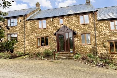 4 bedroom cottage for sale, Litchfield Lane, Creaton, Northamptonshire NN6