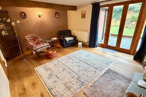 4 bedroom cottage for sale, Litchfield Lane, Creaton, Northamptonshire NN6