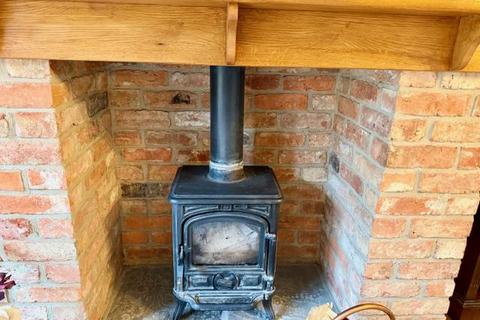 4 bedroom cottage for sale, Litchfield Lane, Creaton, Northamptonshire NN6