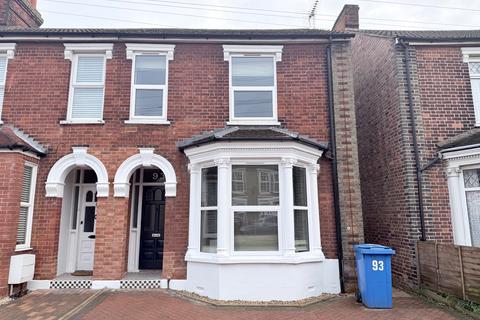 4 bedroom semi-detached house to rent, Ipswich IP3