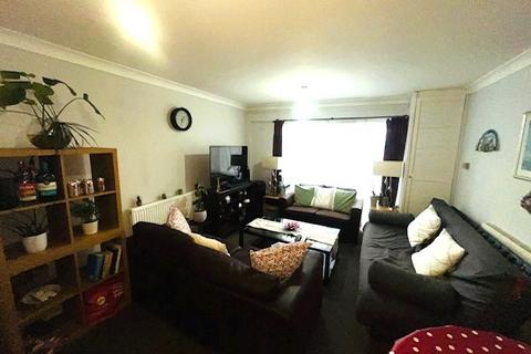 undefined, Isleworth TW7