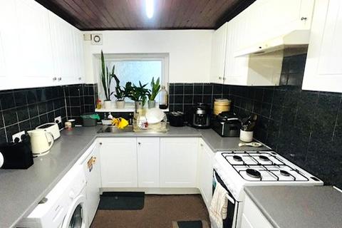 undefined, Isleworth TW7