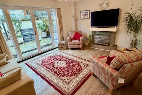3 bedroom semi-detached house for sale, Brampton Row, Spratton, Northamptonshire NN6