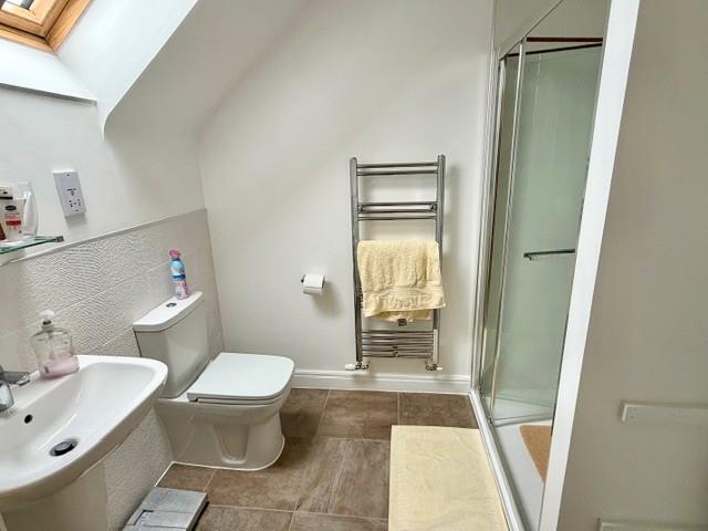 Ensuite.jpg