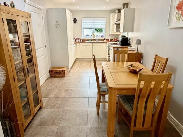 Dining Kitchen.jpg