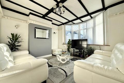 undefined, Carlton Crescent, New Bedford Road Area, Luton, Bedfordshire, LU3 1EW