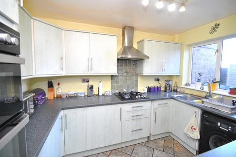 4 bedroom end of terrace house for sale, Arlesey SG15