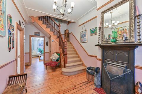 4 bedroom semi-detached house for sale, Fontaine Road, Streatham Common, London, SW16