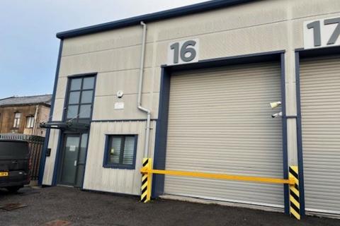 Distribution warehouse to rent - Coldwall Industrial Estate, Rochdale OL12