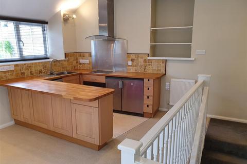 1 bedroom coach house to rent, Coxwell Street | Cirencester | GL7 2BH