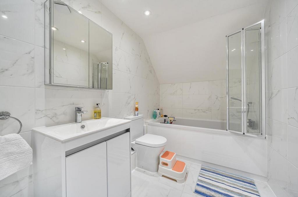 Davidson Frost-Wellings, DFW, Goodhall Close, Stan