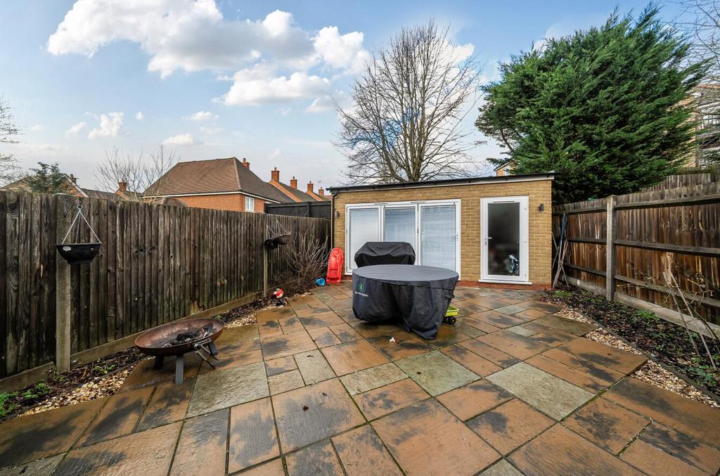 Davidson Frost-Wellings, DFW, Goodhall Close, Stan