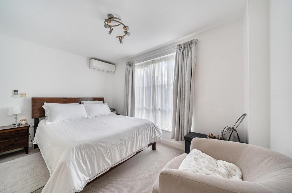 Davidson Frost-Wellings, DFW, Goodhall Close, Stan