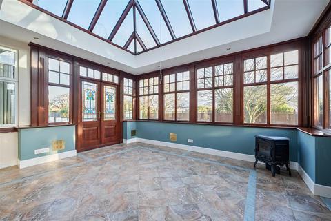 4 bedroom detached house for sale, Midella Road, Yelverton