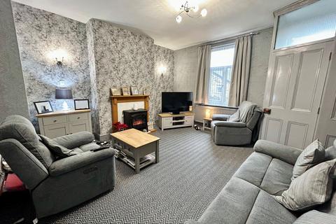 2 bedroom end of terrace house for sale, Apsley Street, Oakworth, Keighley, BD22
