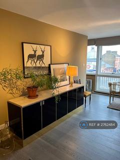 1 bedroom flat to rent, Carrick Court, London, SE11