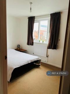 2 bedroom flat to rent, Wharf Close, Manchester, M1