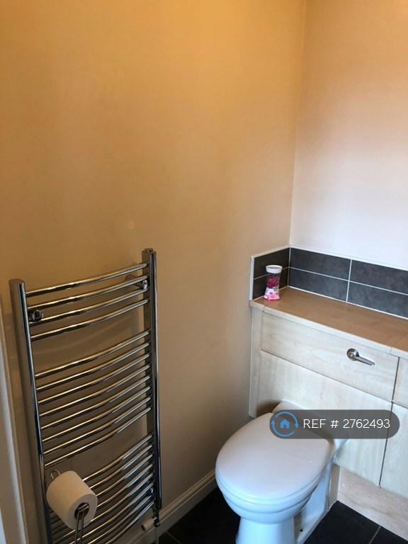 Ensuite Bathroom
