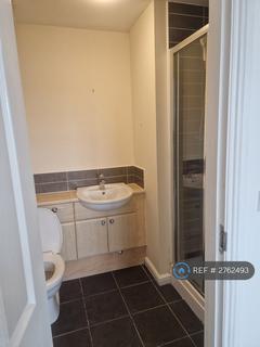 2 bedroom flat to rent, Sun Gardens, Thornaby, Stockton-On-Tees, TS17