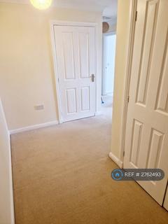 2 bedroom flat to rent, Sun Gardens, Thornaby, Stockton-On-Tees, TS17