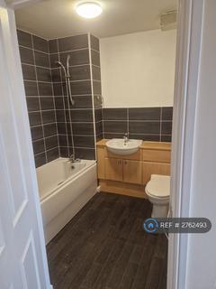 2 bedroom flat to rent, Sun Gardens, Thornaby, Stockton-On-Tees, TS17