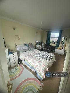 4 bedroom terraced house to rent, Woodbourne Avenue, London, SW16