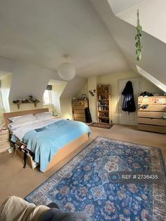 4 bedroom terraced house to rent, Woodbourne Avenue, London, SW16