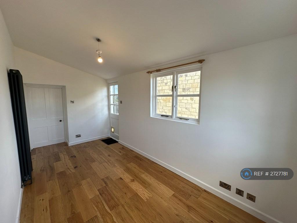 Bedroom 02