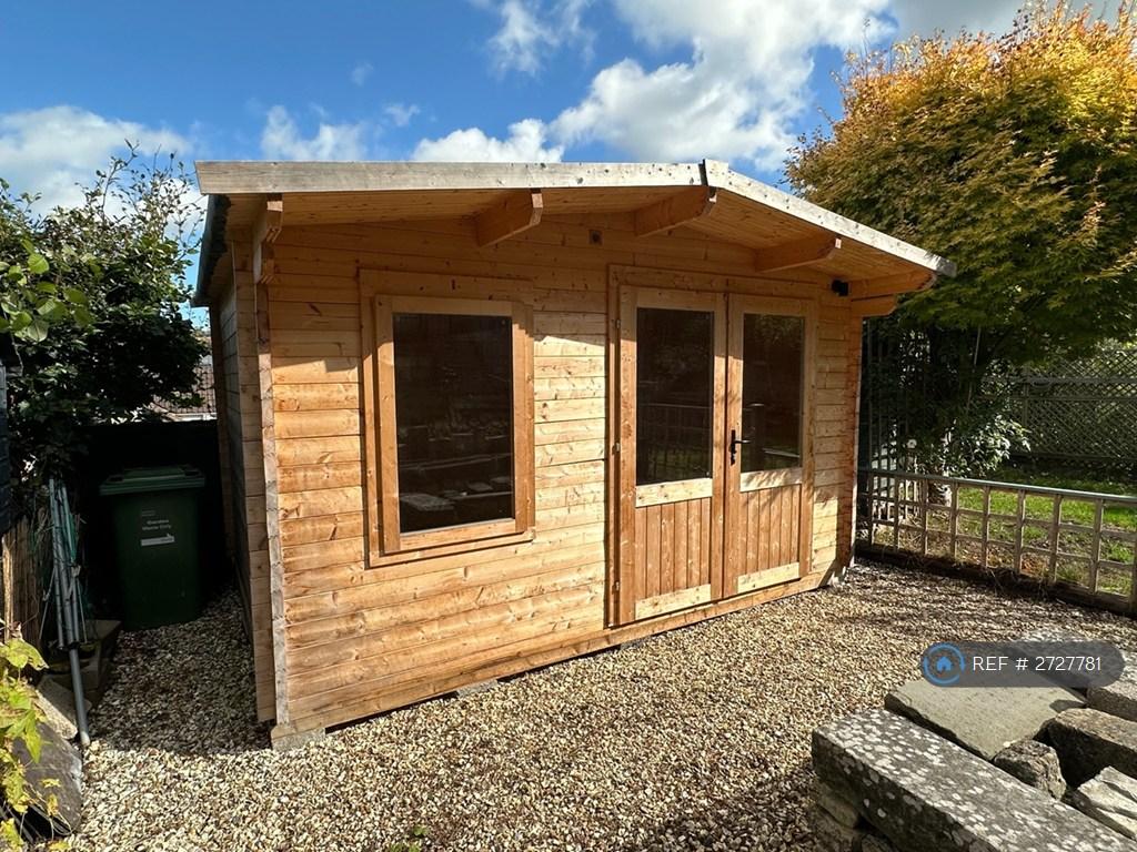 Cabin 02