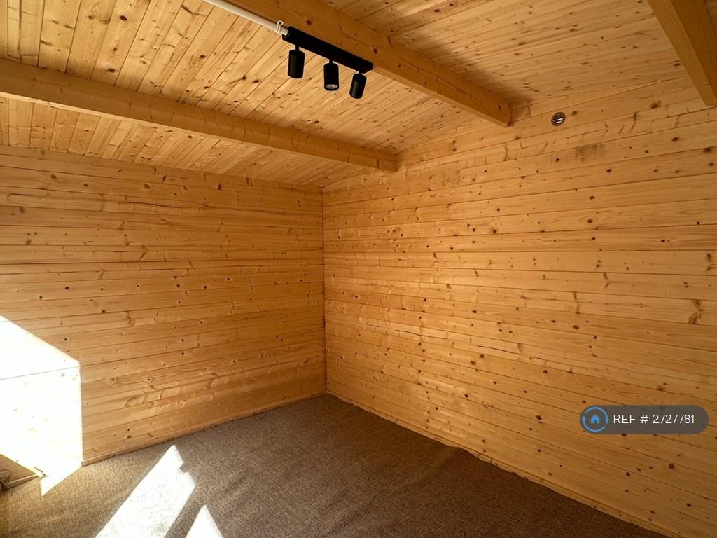 Cabin 01