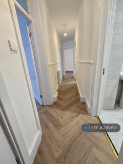 2 bedroom flat to rent, Old Kent Road, London, SE1