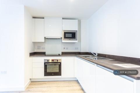 2 bedroom flat to rent, Strutt House, Derby, DE1
