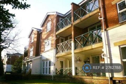 2 bedroom flat to rent, Belvedere Gardens, Benton, Newcastle Upon Tyne, NE12