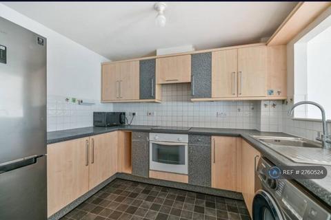 2 bedroom flat to rent, Regents Court, Kingston Upon Thames, KT2