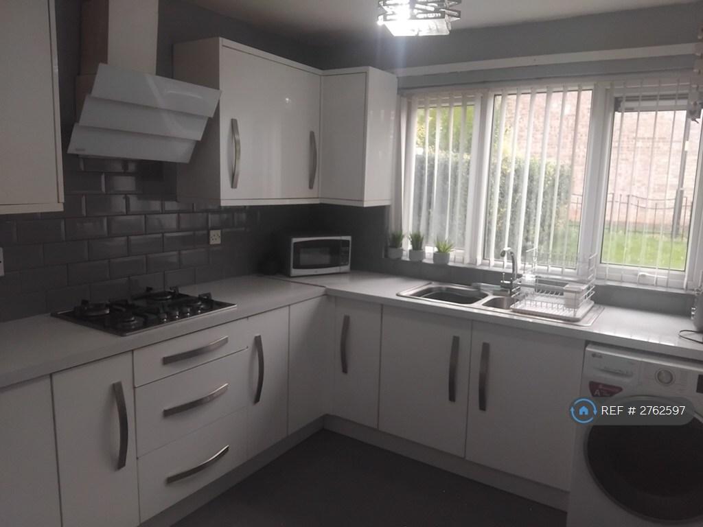 Kitchen  P2
