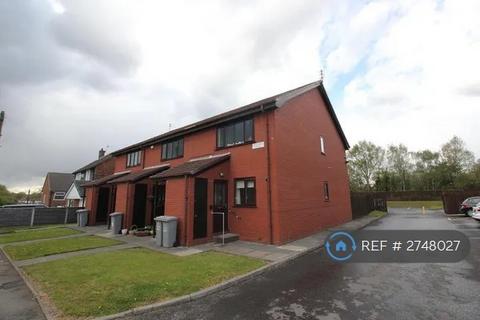 1 bedroom flat to rent, Alixandra Court, Urmston, Manchester, M41