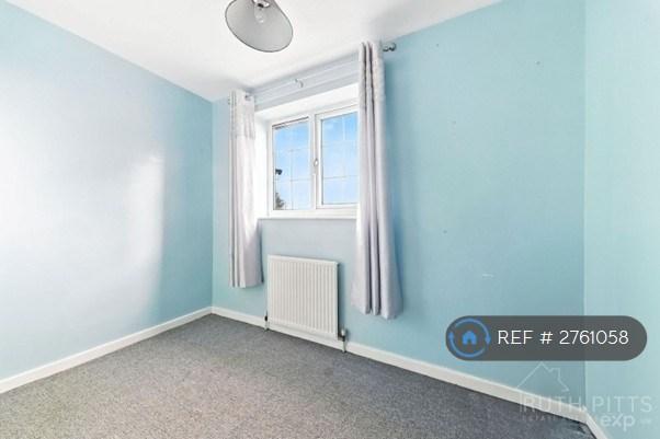 Bedroom 3 - Side a