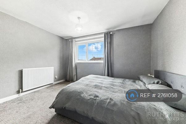 Bedroom 1 - Side a
