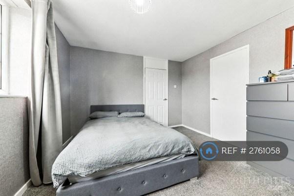 Bedroom 1 - Side b