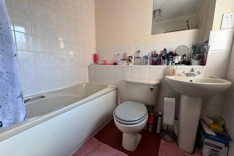 1 bedroom end of terrace house for sale, Nether Vell-Mead, Church Crookham, Fleet