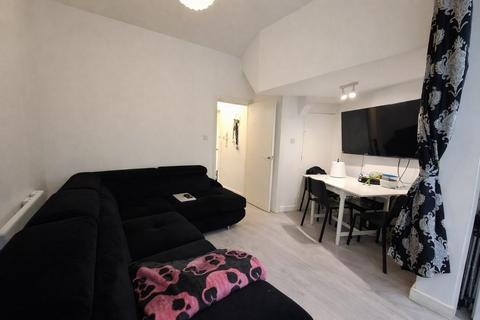 1 bedroom apartment to rent, Hilsea Street, London, E5
