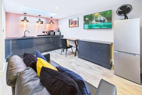 undefined, Stanley Avenue, Greenford, UB6