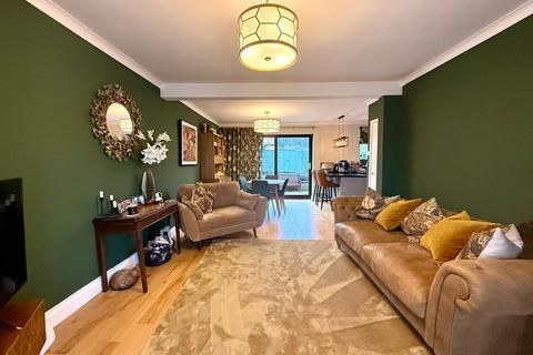 undefined, Lawn, Swindon SN3