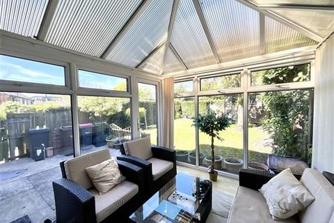 4 bedroom semi-detached house for sale, Poynton Avenue, Ulley, Sheffield, S26 3YE